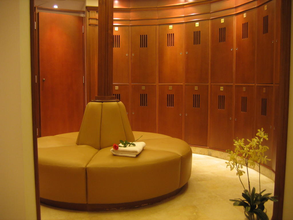 Swiss Inn Plaza Hotel 6th of October City Exterior foto